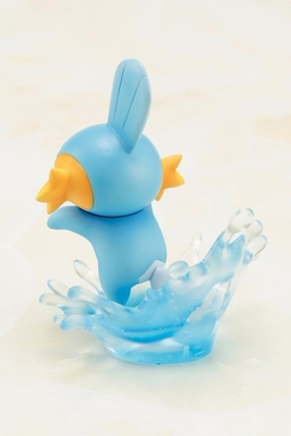 1/8 Pokemon May with Mudkip ARTFX J STATUE