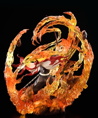 1/8 Demon Slayer: Kimetsu no Yaiba: Kyojuro Rengoku DX Ver