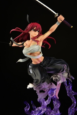 Fairy Tail Erza Scarlet Samurai Light Flame Manjo ver. Jet Black 1/6