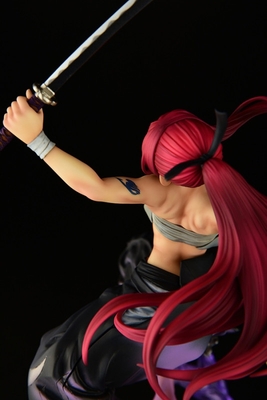 Fairy Tail Erza Scarlet Samurai Light Flame Manjo ver. Jet Black 1/6