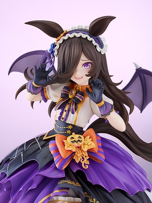 Uma Musume: Pretty Derby Rice Shower Vampire Makeover! 1/7