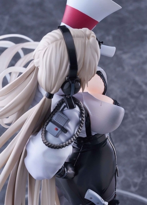 Azur Lane - Kronshtadt - Golden Head - Begin the Rush! - 1/6