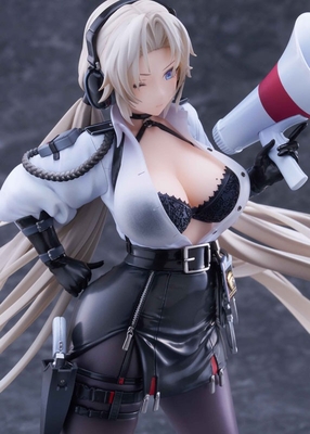 Azur Lane - Kronshtadt - Golden Head - Begin the Rush! - 1/6