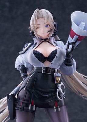 Azur Lane - Kronshtadt - Golden Head - Begin the Rush! - 1/6