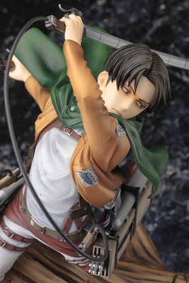 Shingeki no Kyojin Levi ARTFX J 1/8