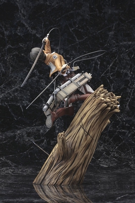 Shingeki no Kyojin Levi ARTFX J 1/8