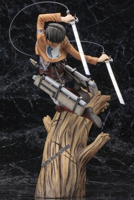Shingeki no Kyojin Levi ARTFX J 1/8