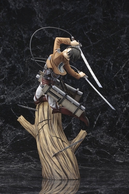 Shingeki no Kyojin Levi ARTFX J 1/8