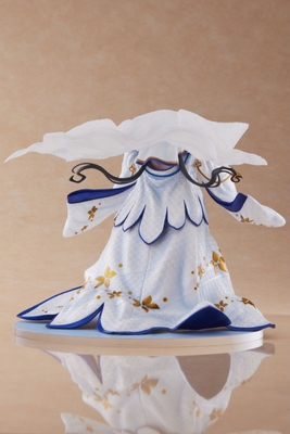 1/7 Is It Wrong to Try to Pick Up Girls in a Dungeon? IV - Hestia Shiromuku Ver.