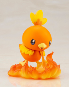 1/8 Pokemon May with Torchic ARTFX J Statue