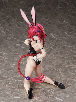 To LOVEru Darkness Kurosaki Mea B-style Bare Leg Bunny Ver. 1/4