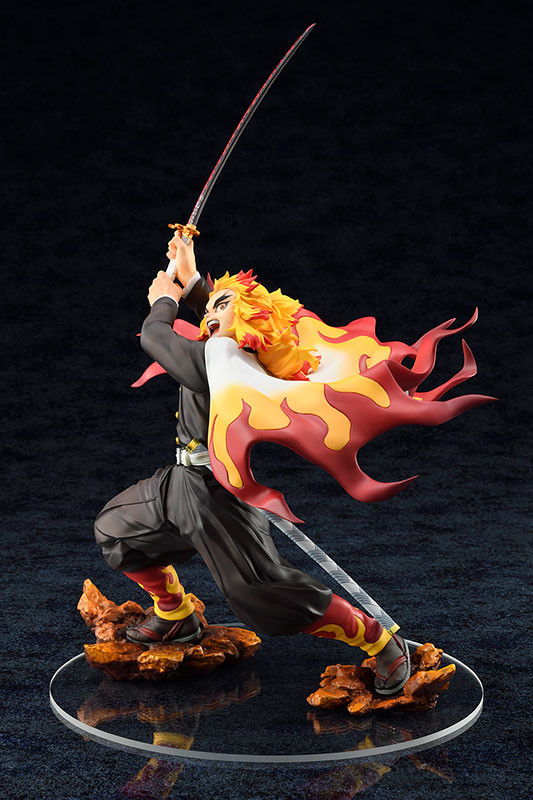 1/8 Demon Slayer: Kimetsu no Yaiba: Kyojuro Rengoku