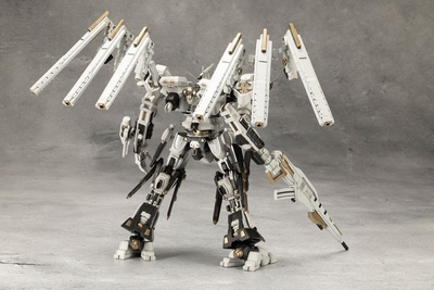 Armored Core Rosenthal CR-HOGIRE Noblesse Oblige Variable Infinity 1/72