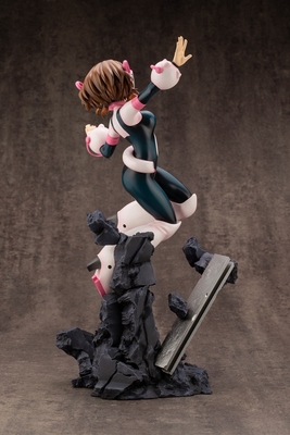 1/8 ARTFX J Ochaco Uraraka Ver.2 (My Hero Academia)