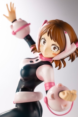 1/8 ARTFX J Ochaco Uraraka Ver.2 (My Hero Academia)