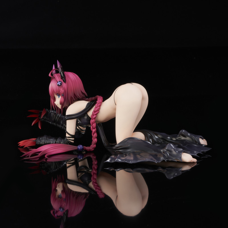 To LOVEru Darkness Kurosaki Mea Darkness Ver. 1/6