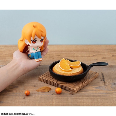 One Piece - Nami - Look Up