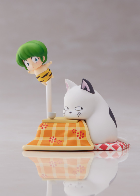 Urusei Yatsura Kotatsu Neko Ten Mini Figure