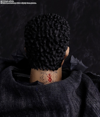 Berserk - Guts - S.H.Figuarts - Berserker Armor