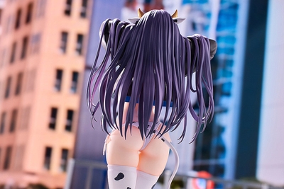 Original - Yuna - 1/6 - Cow Bikini Ver.
