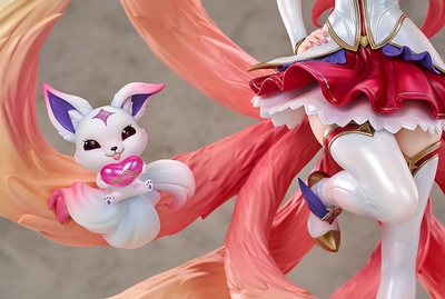League of Legends Ahri Kiko Star Guardian 1/7