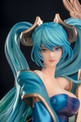 League of Legends - Sona - Maven of the Strings - 1/7