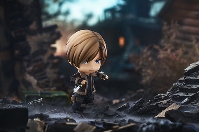 Biohazard Re:4 Leon S. Kennedy Nendoroid