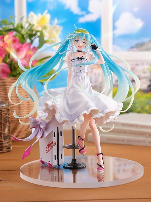 Good Smile Racing - Hatsune Miku - 2021 Vacation Style Ver. - 1/7