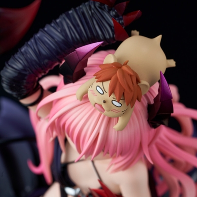 To LOVEru Darkness - Nana Astar Deviluke - Yuuki Rito- Darkness ver. - 1/6