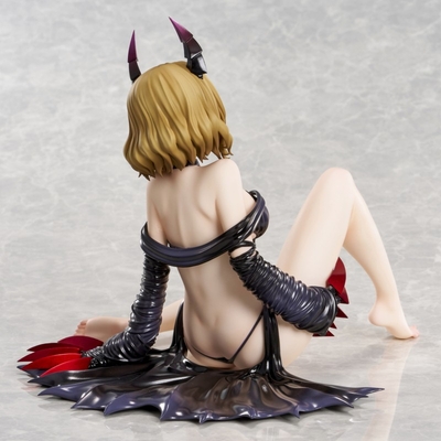 To LOVEru Darkness - Momioka Risa - Darkness ver.