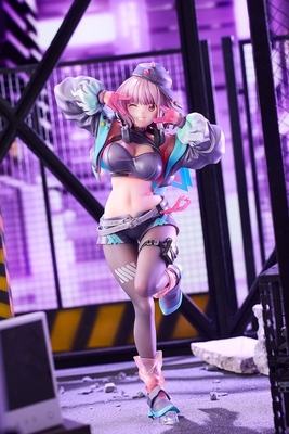 Gridman Universe - Shinjou Akane - Dreamy Divas Ver. - 1/7