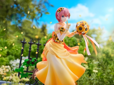 1/7 Eiga Gotoubun no Hanayome - Nakano Ichika - Shibuya Scramble Figure - Floral Dress Ver.