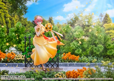 1/7 Eiga Gotoubun no Hanayome - Nakano Ichika - Shibuya Scramble Figure - Floral Dress Ver.