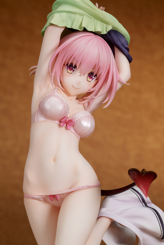 1/7 To Love-Ru Darkness - Momo Belia Deviluke Changing Clothes mode