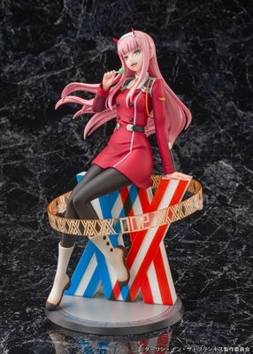 Darling in the FranXX - Zero Two - 1/7