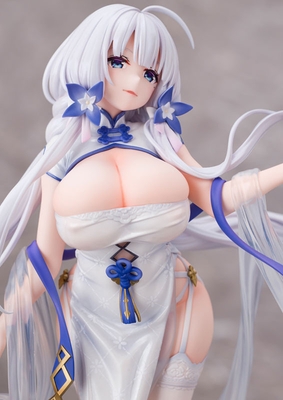 Azur Lane Illustrious Maiden Lily`s Radiance Ver. 1/7