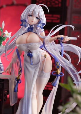 Azur Lane Illustrious Maiden Lily`s Radiance Ver. 1/7