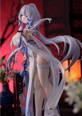 Azur Lane Illustrious Maiden Lily`s Radiance Ver. 1/7