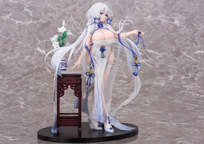 Azur Lane Illustrious Maiden Lily`s Radiance Ver. 1/7