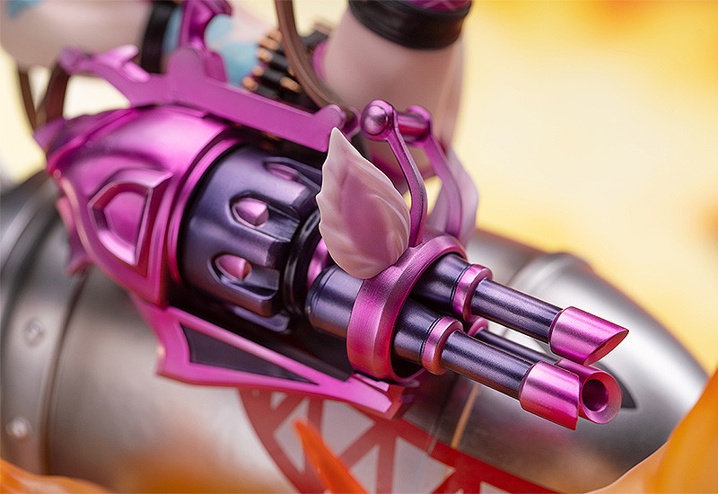 1/7 League of Legends Jinx - 8