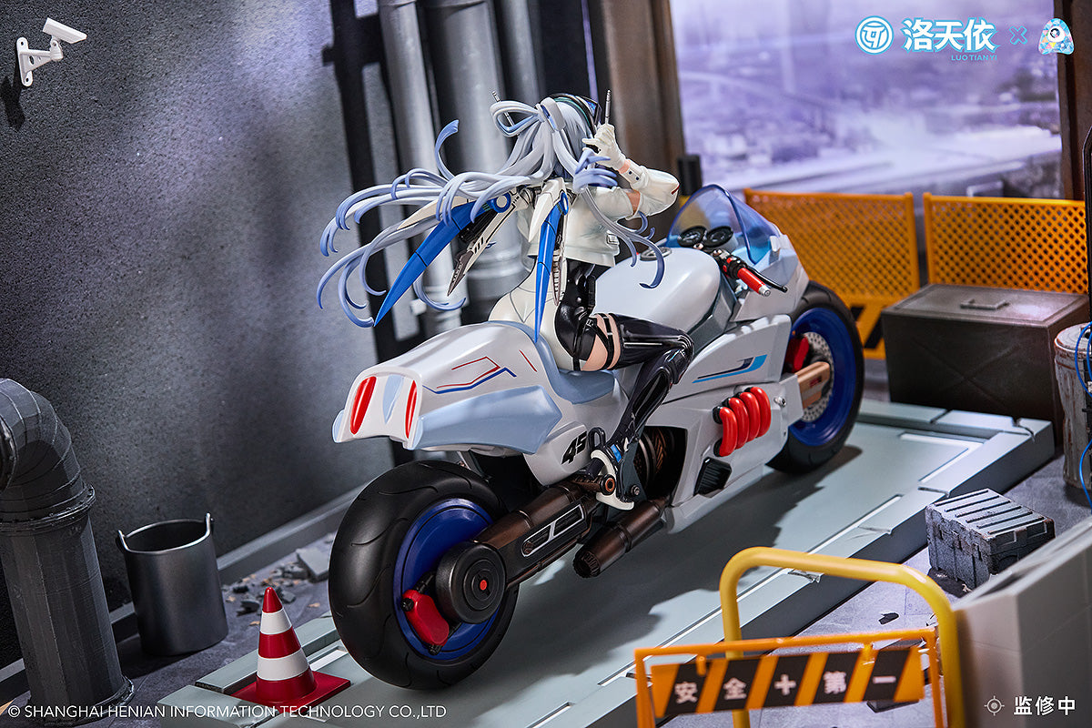A.DIMENSION VSINGER Luo Tianyi Retro-future Storm Driver Ver. 1/7 Plastic Figure - 6
