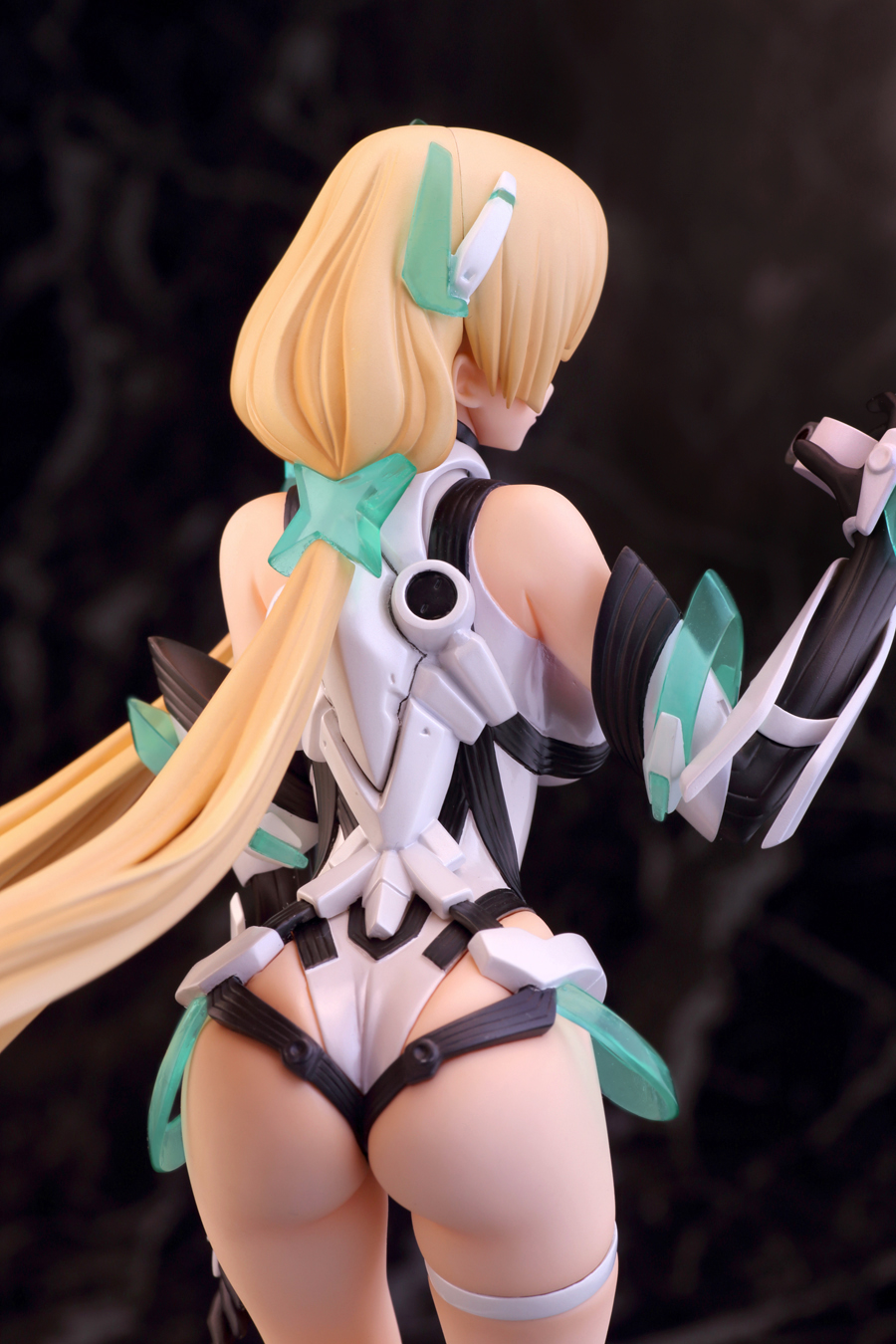 Alphamax Expelled from Paradise Angela Balzac 1/8 Plastic Figure - 12