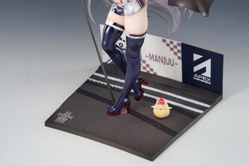 Azur Lane Prinz Eugen Final Lap Ver. 1/7 - 7