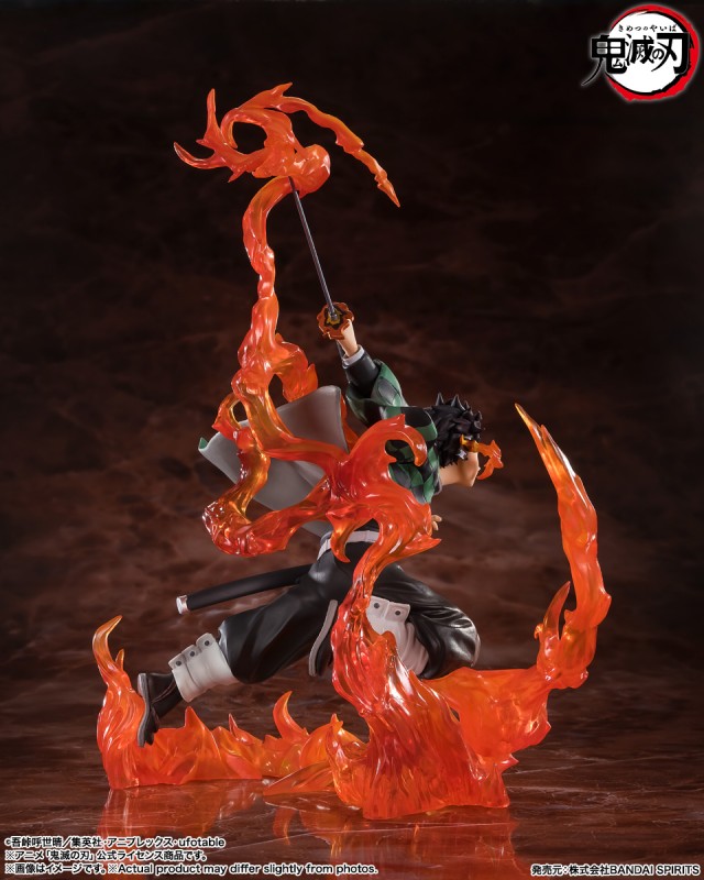 Kimetsu no Yaiba - Kamado Tanjirou - Figuarts ZERO - Kyojuro Rengoku's Sword Guard Ver. - 2