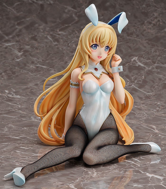 FREEing Goblin Slayer Priestess Bunny Ver. 1/4 Plastic Figure