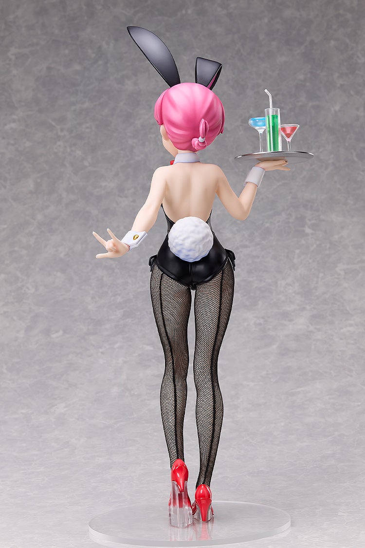 FREEing Ranma 1/2 Ranma Bunny Ver. 1/4 Plastic Figure - 4