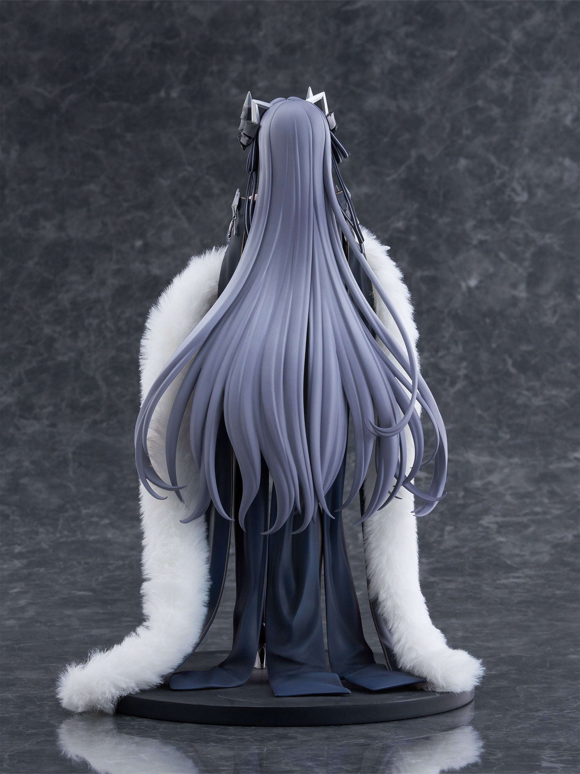 FuRyu F:NEX Azur Lane August von Parseval 1/6 Plastic Figure - 12