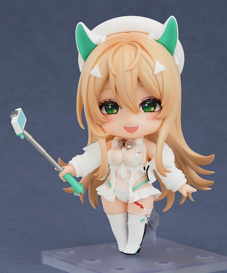 GOOD SMILE COMPANY (GSC) Shouri no Megami: NIKKE Nendoroid Rupee: Winter Shopper