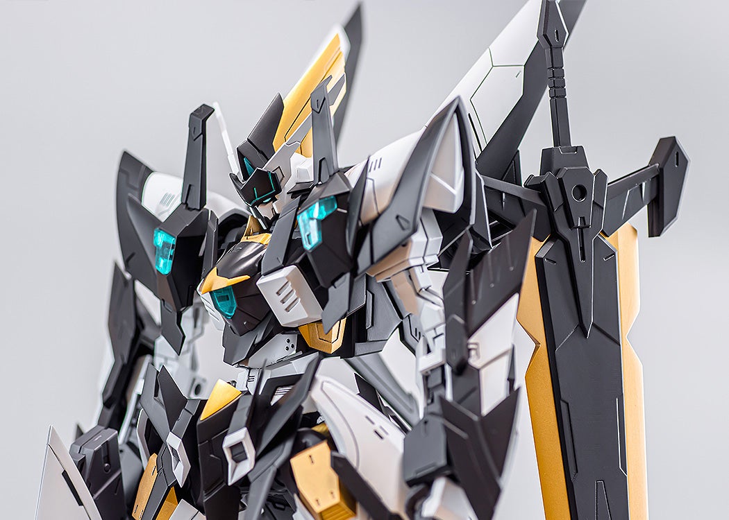 GOOD SMILE COMPANY (GSC) TITANOMACHA MODEROID SIDE:GR Arklaud 1/48 Plastic Kit - 10