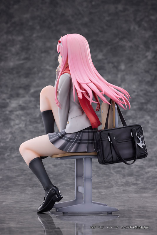 Darling in the FranXX - Zero Two - 1/6 - 12
